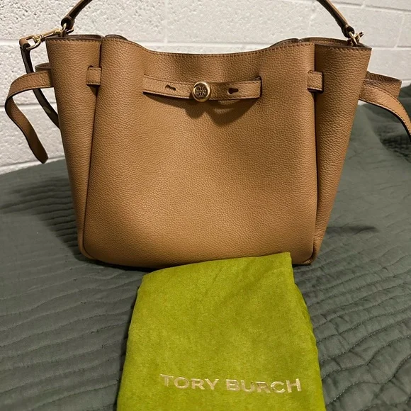 Tory Burch Romy Purse - Picture 2 of 8